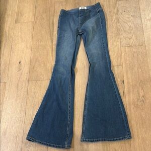 We the Free Pull on Jegging Flare Leg size 25